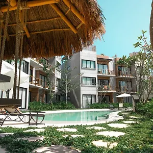 2* Hotel apartamentowy Macondo