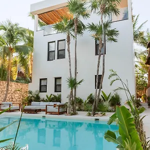  Villa Elements Rituals Beachfront Bahia Soliman