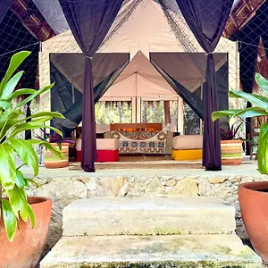  Campsite Glamping Bunga Lotus